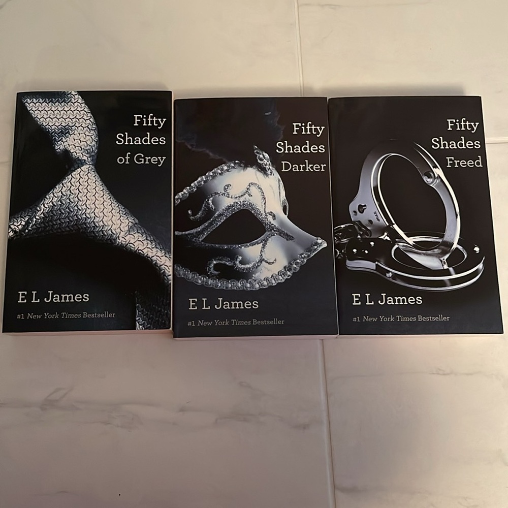 Fifty shades of grey box set!! - 3 books.  Softcover EUC!